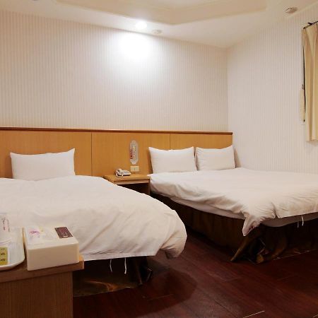 Yi Pin Yuan Hotel Tainan Eksteriør bilde