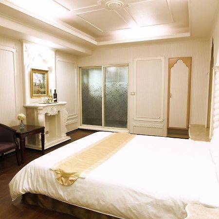 Yi Pin Yuan Hotel Tainan Eksteriør bilde