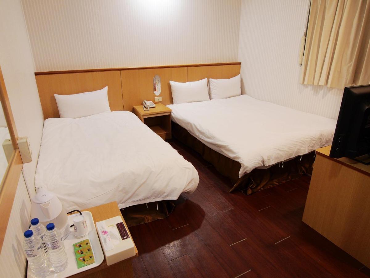 Yi Pin Yuan Hotel Tainan Eksteriør bilde