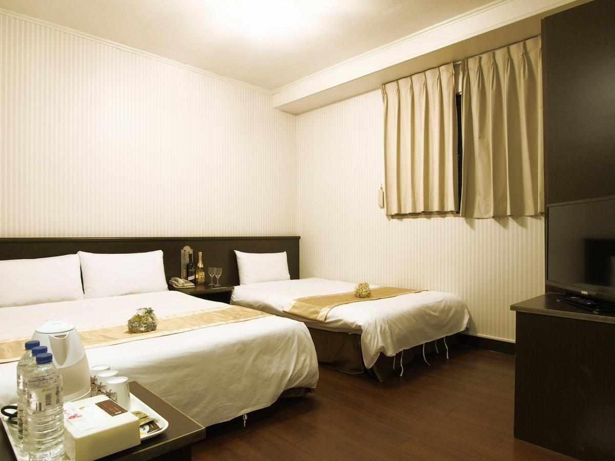 Yi Pin Yuan Hotel Tainan Eksteriør bilde