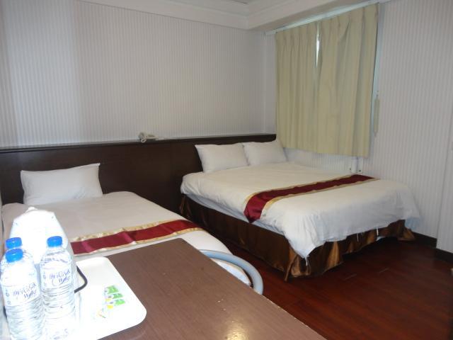 Yi Pin Yuan Hotel Tainan Eksteriør bilde
